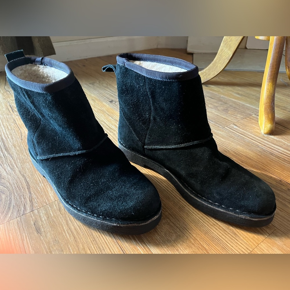 Clarks Cloudsteppers Women Black Suede Sherpa Ankle Boots size 9.5
